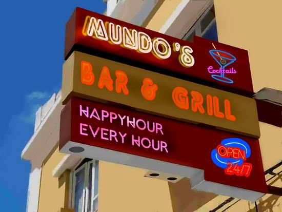 Mundo's Bar & Grill